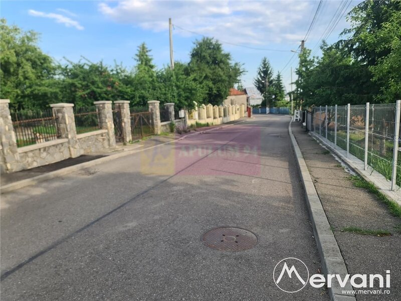 Teren intravilan de vanzare in Campina - Zona Muscel