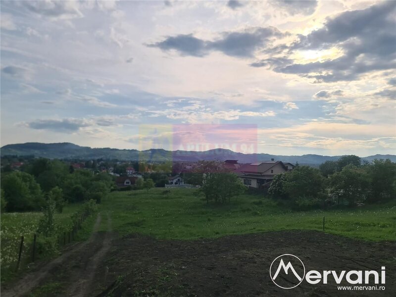 Teren intravilan de vanzare in Campina - Zona Muscel