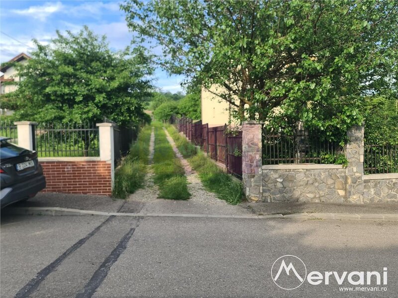 Teren intravilan de vanzare in Campina - Zona Muscel